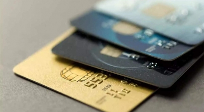 Top 5 Thẻ Tín Dụng Miễn Phí Thường Niên Nên Mở 2025