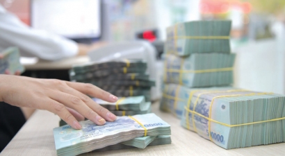 Ngân hàng bơm gần 615.000 tỷ đồng ra nền kinh tế trong quý 1, dư nợ tín dụng toàn hệ thống xác lập mức kỷ lục mới
