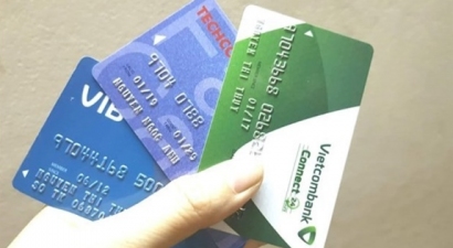 Nhiều ngân hàng thông báo thời điểm ngừng giao dịch thẻ từ ATM